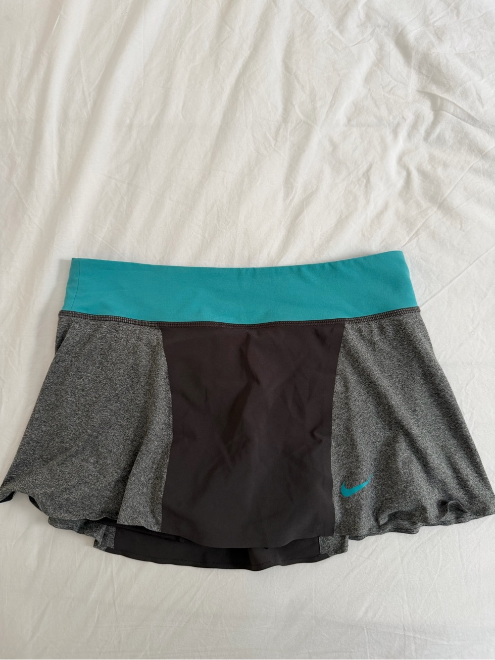 Nike Teal Waist Gray & Black Athletic Skort